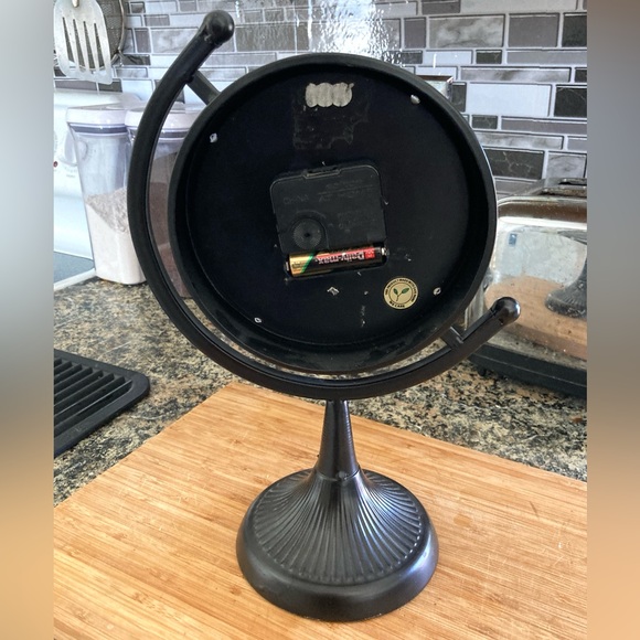 Antique Style Clock - it works! 😃 - Picture 5 of 8